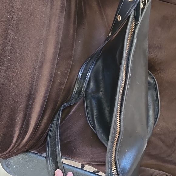 Irina Maxim Vintage Large Black Leather Shoulder Bucket Bag - Picture 6 of 8